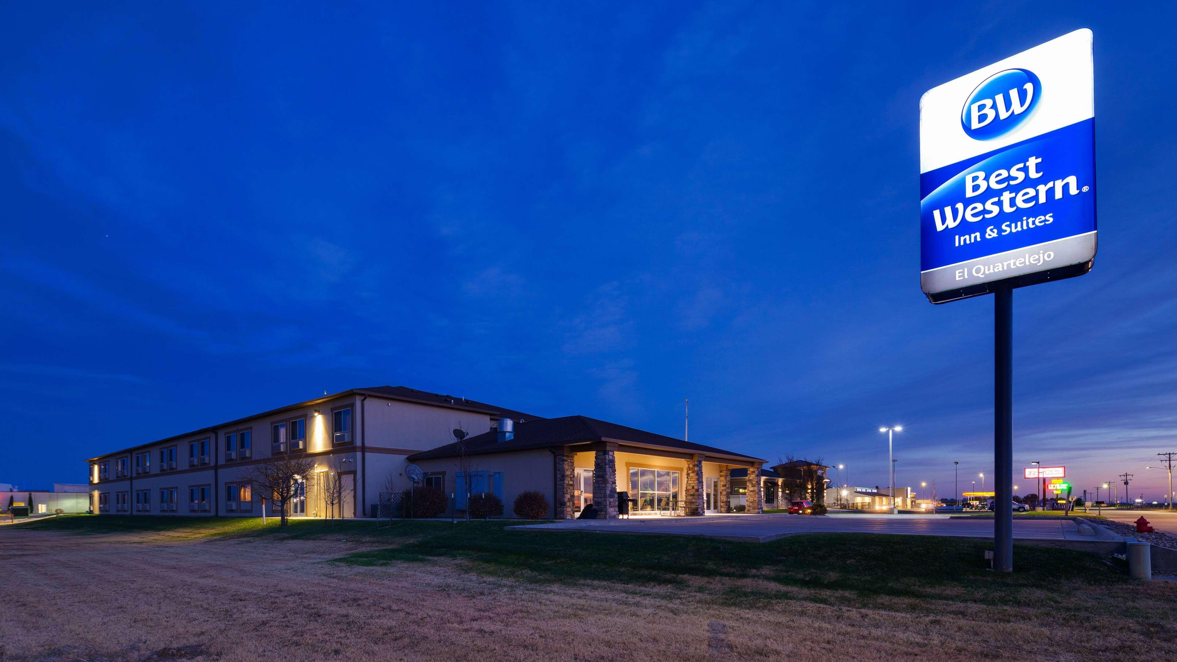 Best Western El-Quartelejo Inn & Suites Scott City Exterior photo