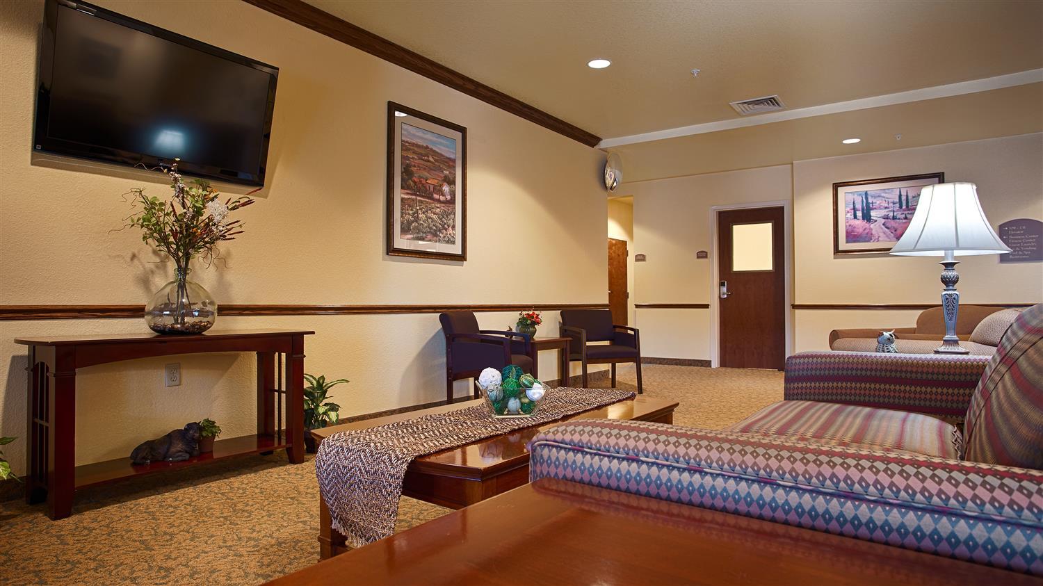 Best Western El-Quartelejo Inn & Suites Scott City Exterior photo