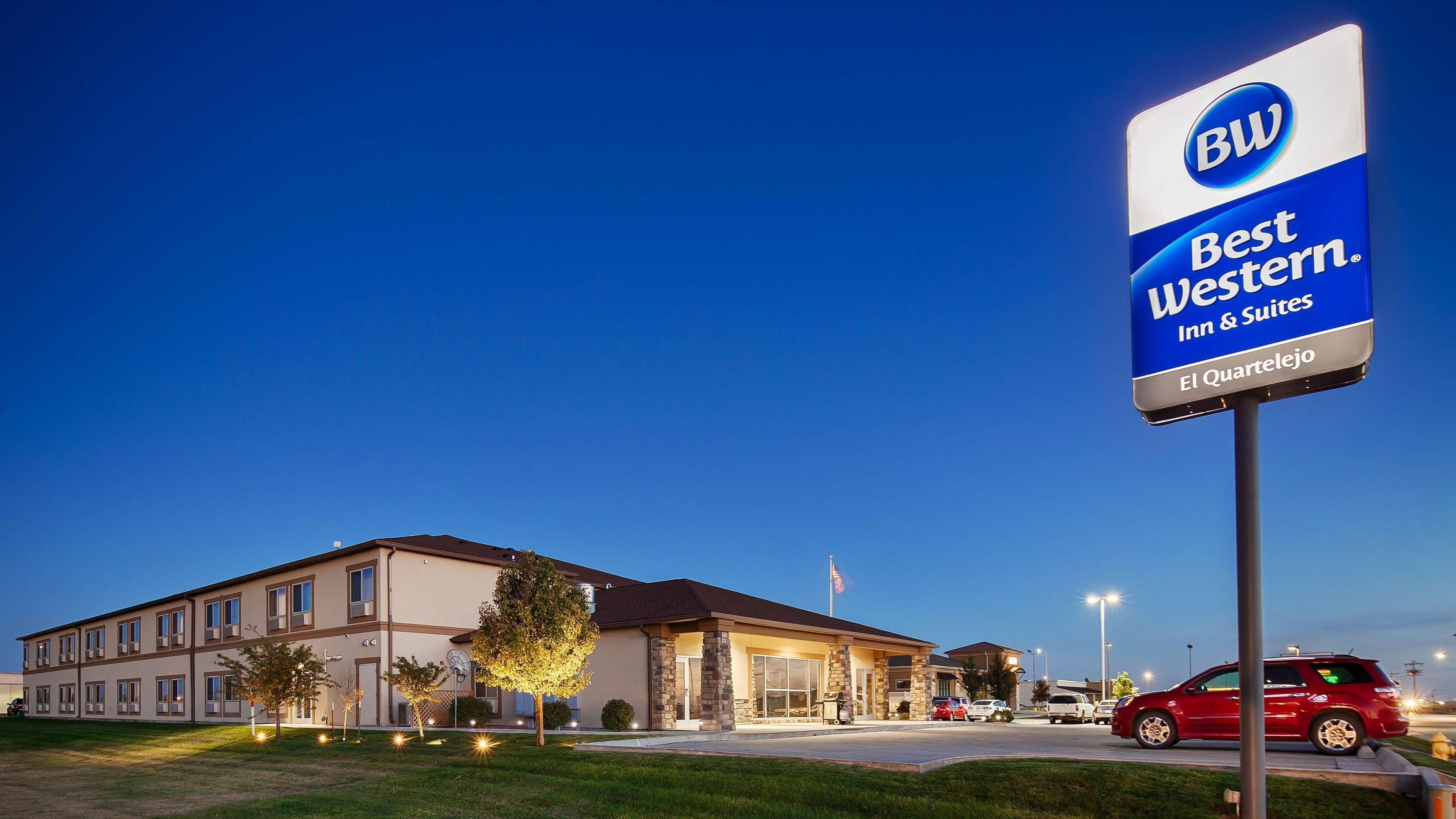 Best Western El-Quartelejo Inn & Suites Scott City Exterior photo
